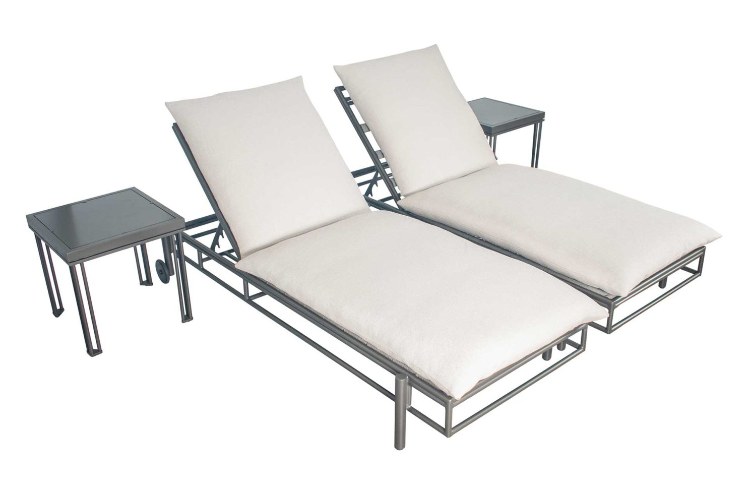 arch hebrides groups pool chaise side tables A620230055 A62023198 15 web
